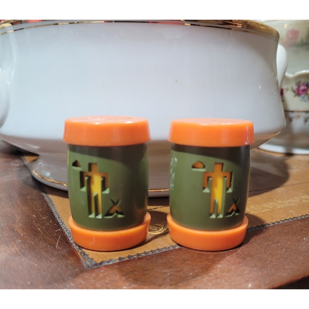St Labre Indian School Salt And Pepper Shakers Ashland Montana. 2 Inches